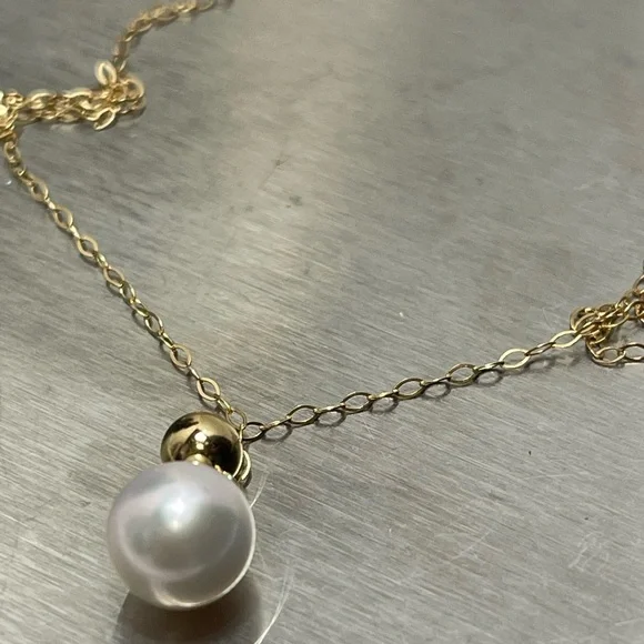 18 k Gold Necklace with 7 mm Akoya Pearl Pendant size 18 inches. - Picture 11 of 12